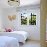 Lovely Luxury With Garden And Private Pool Сasa de vacaciones Sainte-Maxime